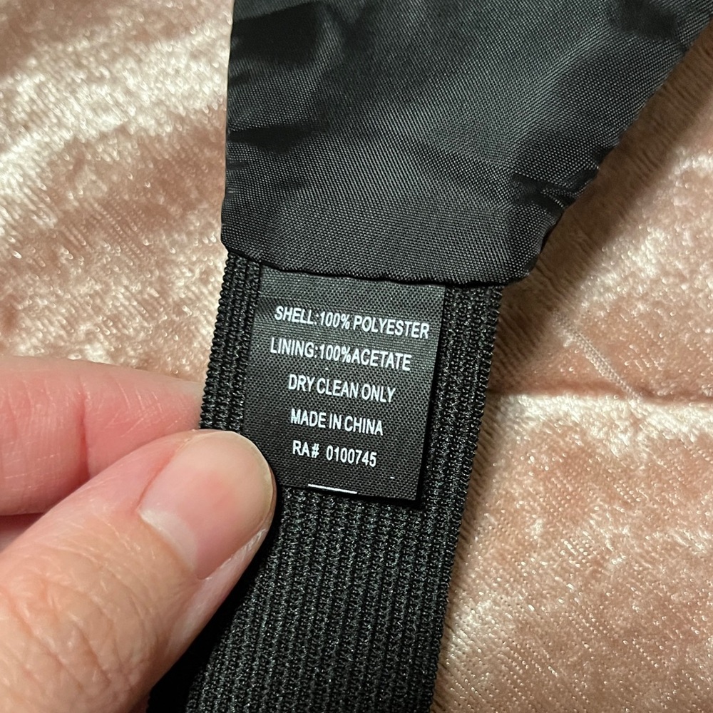 Elegant Black Waist Belt - Picture 4 of 4